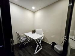 Hongkong Street (D1), Office #539416891